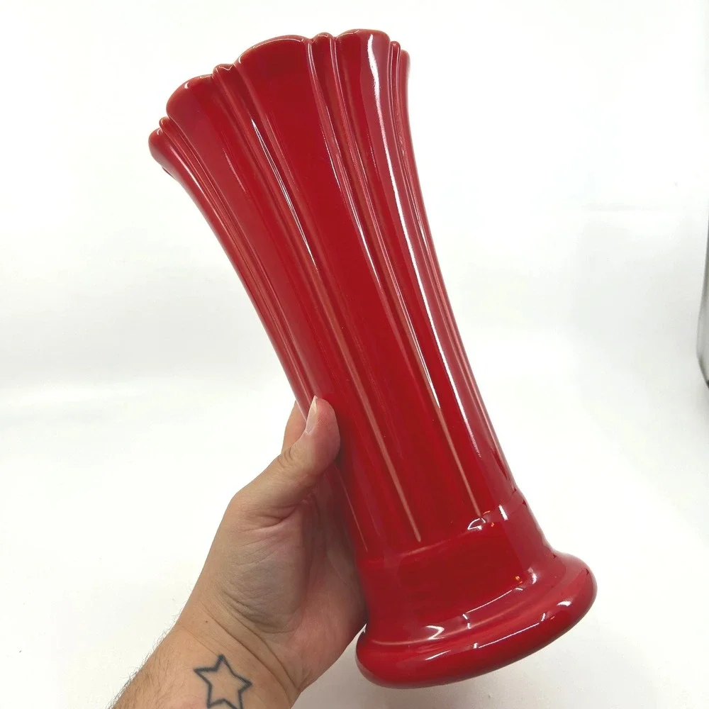 Modern Fiesta HLC Red Scarlet Art Deco Vase 9 inches Tall Medium Vase Marked